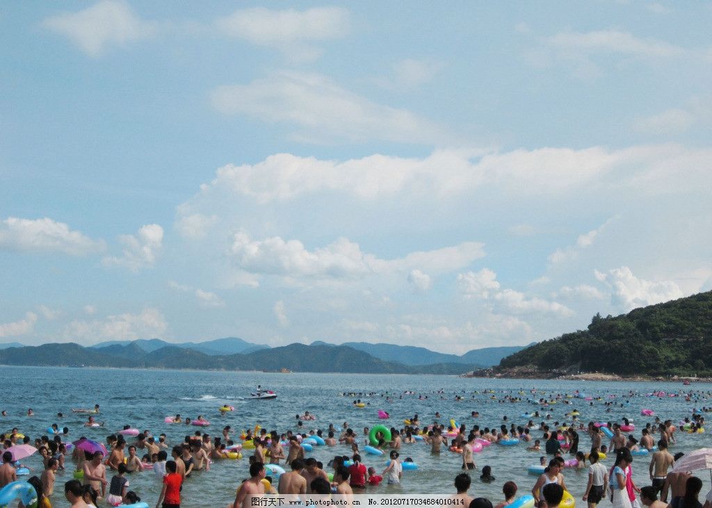海边游泳 海 大海 蔚蓝的大海 海水 海峡 海湾 海港 海面 海上 海上游乐园 海上田园 海上风景 海边 海边公园 蓝天白云 海上小岛 大梅沙 小梅沙 西冲 深圳大梅沙 深圳小梅沙 海边娱乐 游泳 风景名胜 自然景观 摄影 180DPI JPG