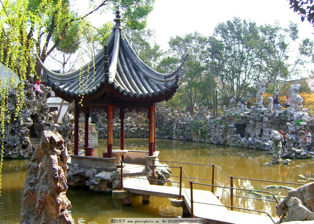 苏州园林 苏州 园林 公园 江南 亭子 荷塘 园艺 假山 景观设计 屋檐 古建筑 古迹 园林建筑 建筑园林 摄影 300DPI JPG