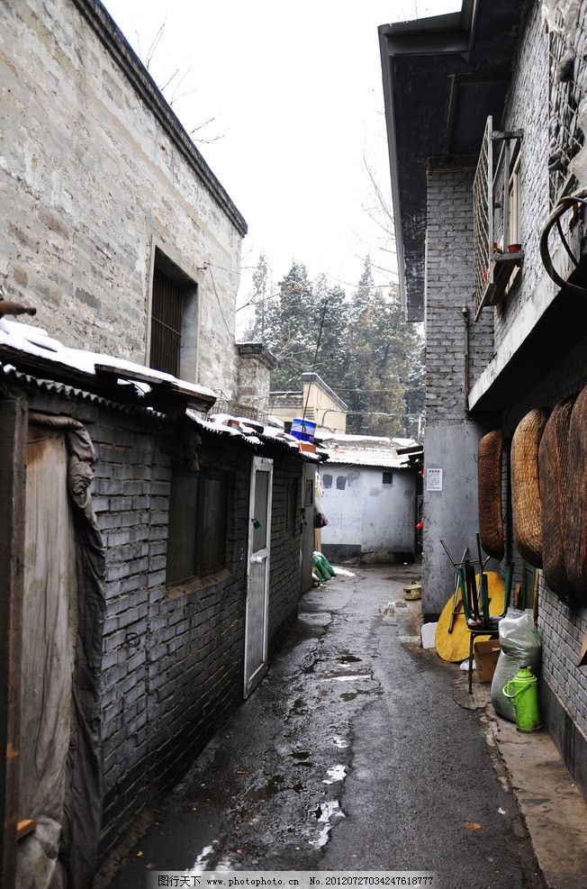 北京的胡同 北京 胡同 雨后 巷子 过道儿 市井 角落 人文景观 旅游图片