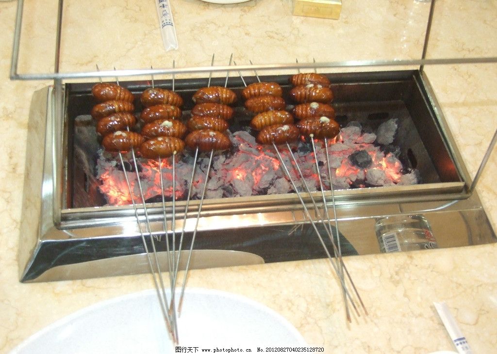 烤茧蛹 蚕蛹图片